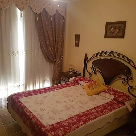 Apartanents On Calle El Horno 21